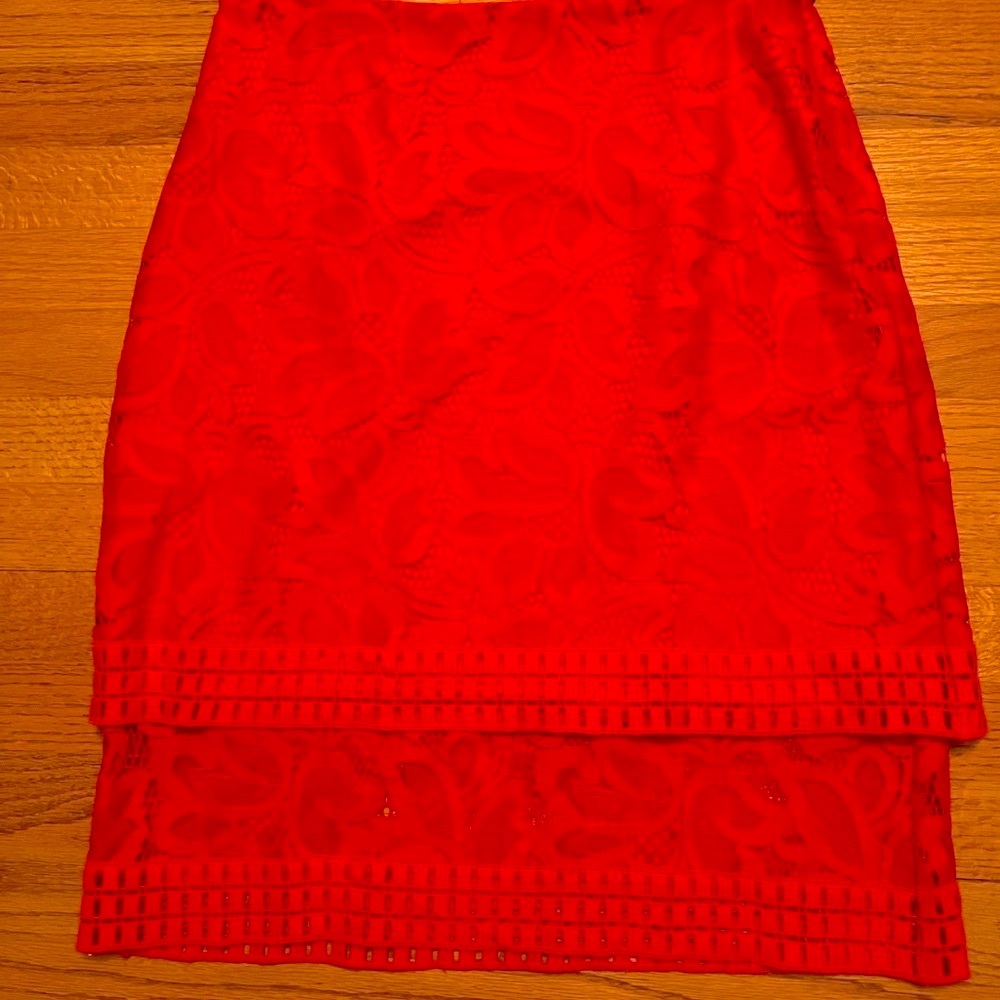 Worthington Red Lacey Two-Tiered A-Line Skirt Size 8 - Beautiful!